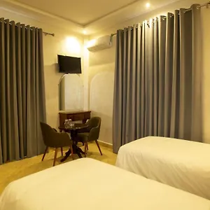 3* Отель De Paris